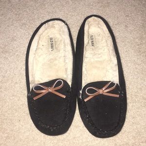 Black moccasins